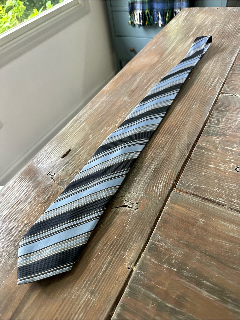 Harve Benard Light Blue and Navy Striped Men's Tie 58”
